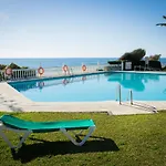 Holidays2riviera Sea Side Front Apartman