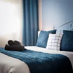 Holidays2riviera Sea Side Front Apartman *